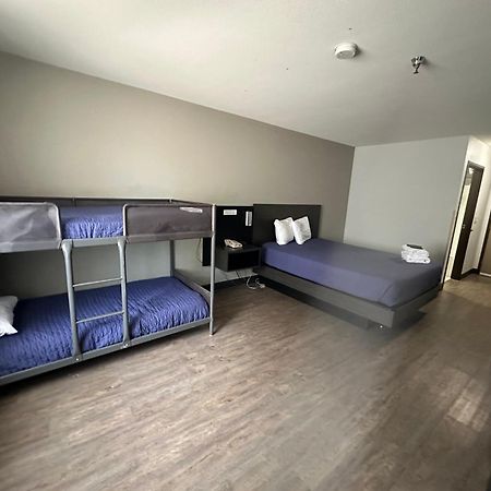 Pinetop Studio Suites Esterno foto