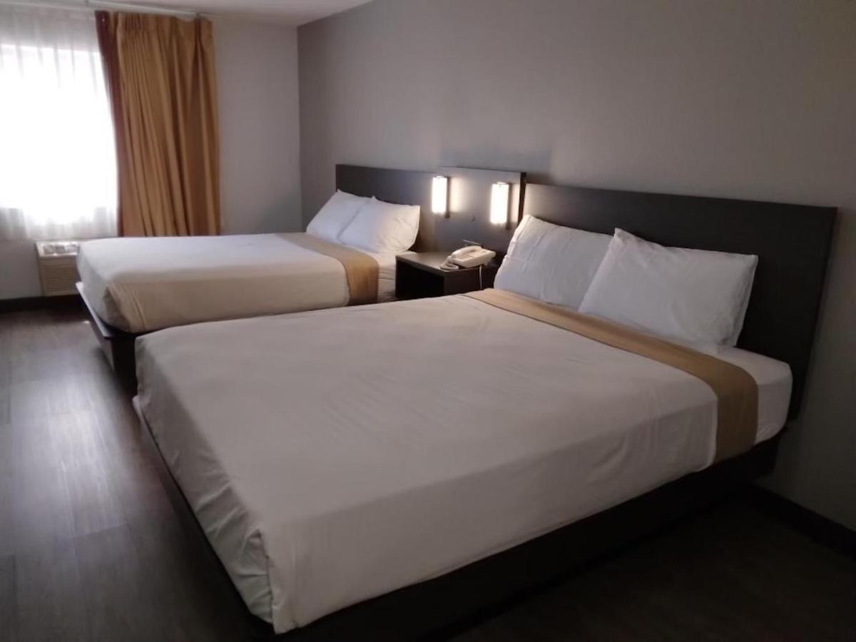 Pinetop Studio Suites Esterno foto