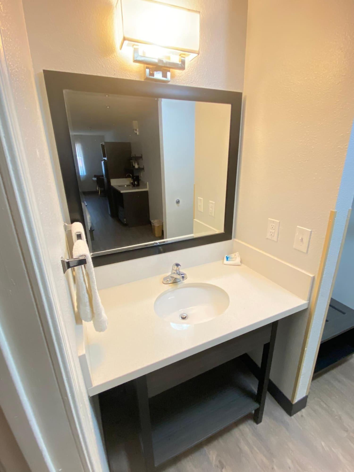 Pinetop Studio Suites Esterno foto