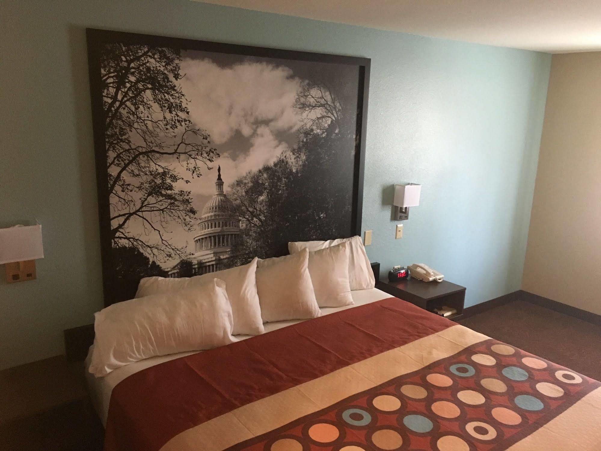 Pinetop Studio Suites Esterno foto